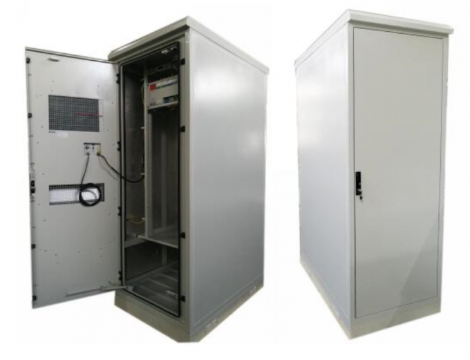 El calor aisló el gabinete al aire libre de acero de un sólo recinto de