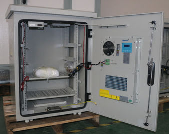 Caja termostática aislada calor de un sólo recinto del gabinete del soporte de 15U poste con el refrigerador de Peltier