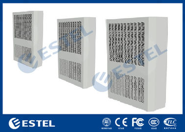 Aprobación refrigerante montada puerta del cambiador de calor de R134A 48VDC 120W/K IP55 ISO9001
