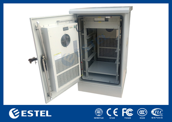 IP55 Cabinet de telecomunicaciones al aire libre de un compartimento montado en el suelo con dos puertas