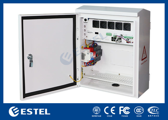 Puerta de metal caja de vigilancia inteligente con 1 canal de entrada de energía AC220V 5 canales de salida