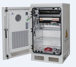 Gabinete de montaje en pared para exteriores con recubrimiento de polvo anticorrosión equipado con cerradura de gabinete y cerradura antirrobo de tres puntos